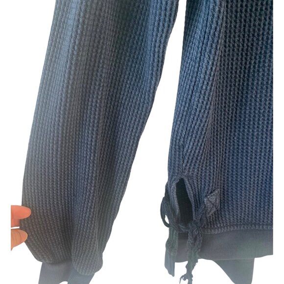 ANTHROPOLOGIE SATURDAY SUNDAY Indigo Blue Aliana Waffle Knit Pullover Size XS - Picture 7 of 10